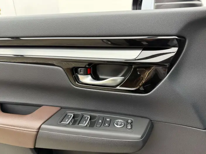 Honda CR-V 2023 Model 240TURBO CVT 4WD Zhen Xiang 5 seat Edition – фото 6