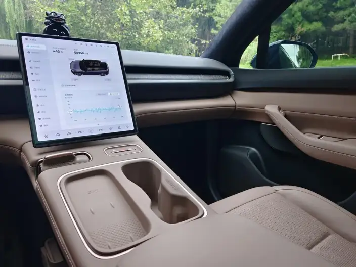 NIO ES6 2023 Model 75kWh – фото 8