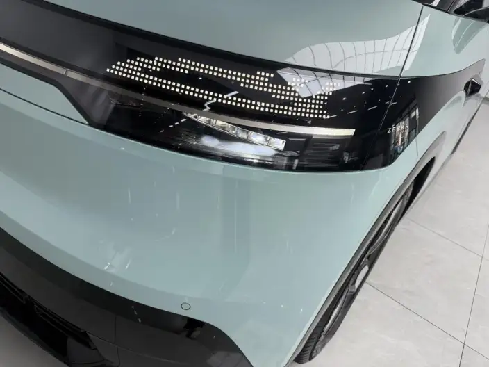 ZEEKR MIX 2025 Model 76kWh Smart Driving Edition – фото 5