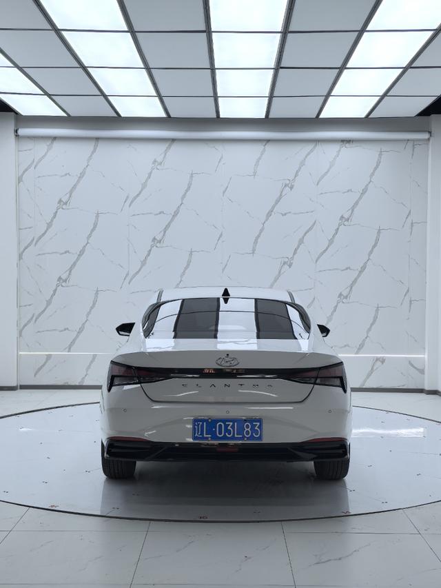Hyundai Elantra 2022 1.5L CVT GLX Elite – фото 5