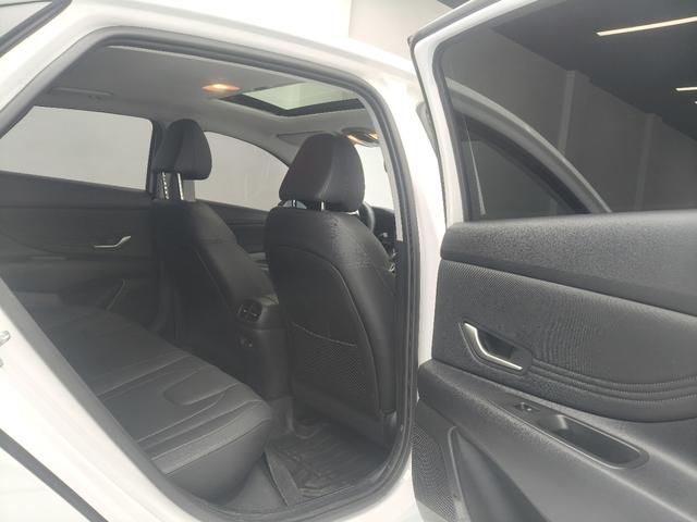 Hyundai Elantra 2022 1.5L CVT GLX Elite – фото 13