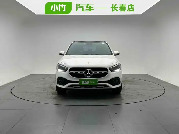 Mercedes-Benz GLA 2022 Model GLA 180 – фото 2