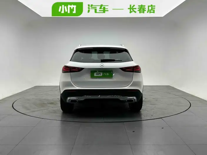 Mercedes-Benz GLA 2022 Model GLA 180 – фото 4