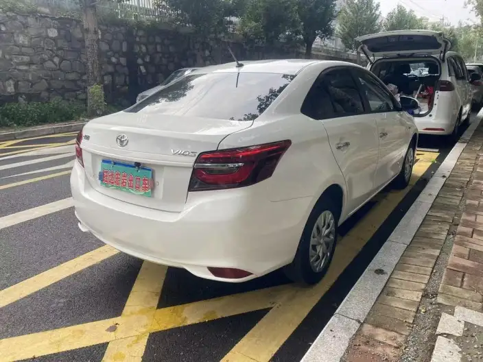 Toyota Vios 2022 Model 1.5L CVT 20th Anniversary Memorial Edition – фото 6