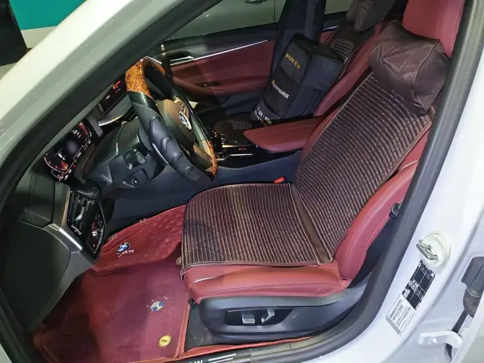 BMW 5 Series 2023 Model 530Li Leading Model M Sports Set – фото 10