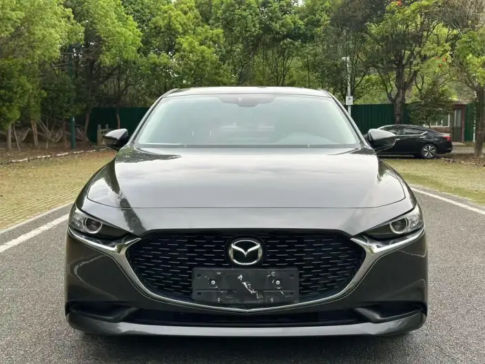 Mazda3 Axela 2020 Model 1.5L Automatic Zhi Model Edition – фото 2