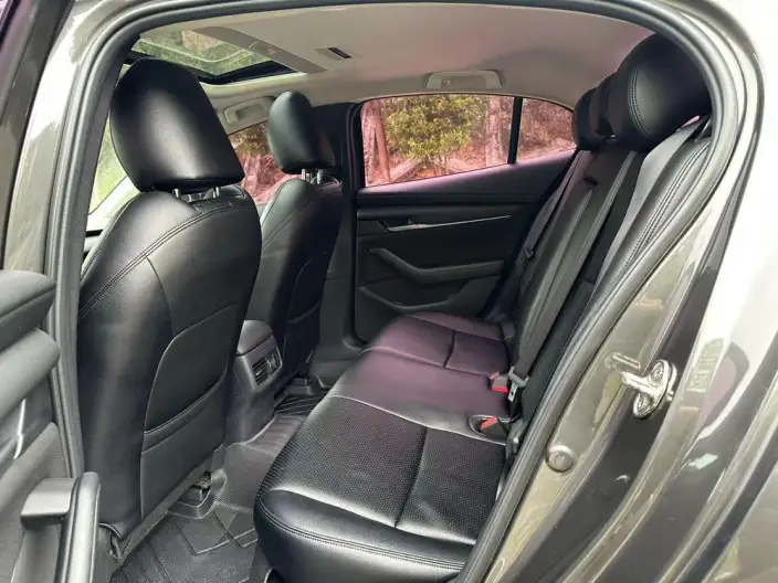 Mazda3 Axela 2020 Model 1.5L Automatic Zhi Model Edition – фото 9