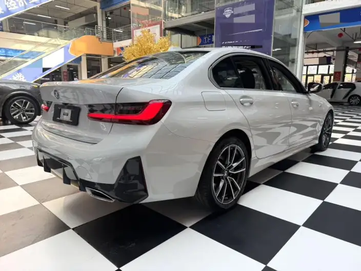 BMW 3 Series 2023 Model 320Li M Sports Set – фото 6