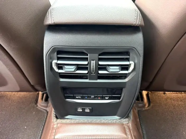 BMW 3 Series 2023 Model 320Li M Sports Set – фото 9