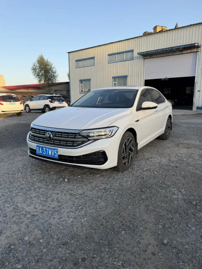 Volkswagen Sagitar 2023 Model 280TSI DSG Beyond Edition Lite – фото 1