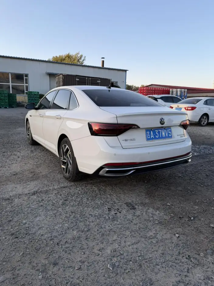 Volkswagen Sagitar 2023 Model 280TSI DSG Beyond Edition Lite – фото 4