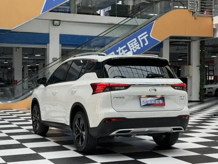 GAC Trumpchi GS4 2022 Model 270T Automatic Zhixing Technology Edition ( L Class Edition ) – фото 4