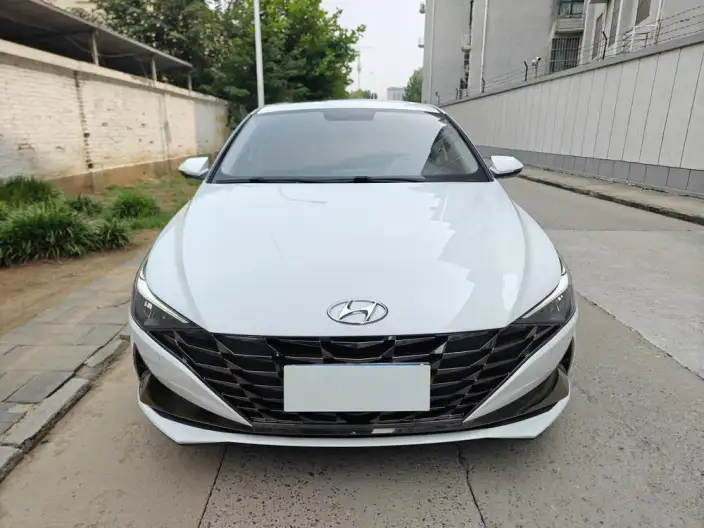 Hyundai Ioniq 2022 Model 1.5L CVT GLX Elite Edition – фото 2