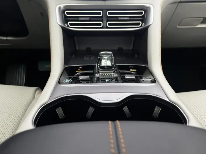 BYD Song PLUS DM 2024 Model DM-i Honor Edition 150KM Flagship PLUS – фото 8