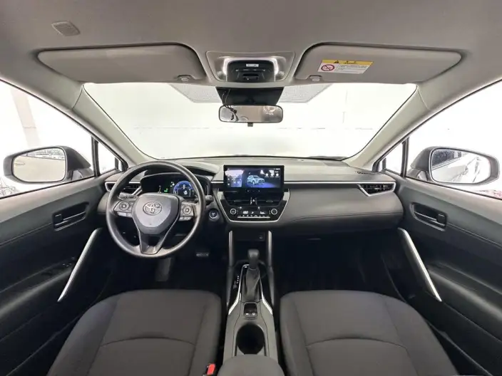 Toyota Corolla Cross 2023 Model 2.0L Intelligent Hybrid Pioneer Edition – фото 7
