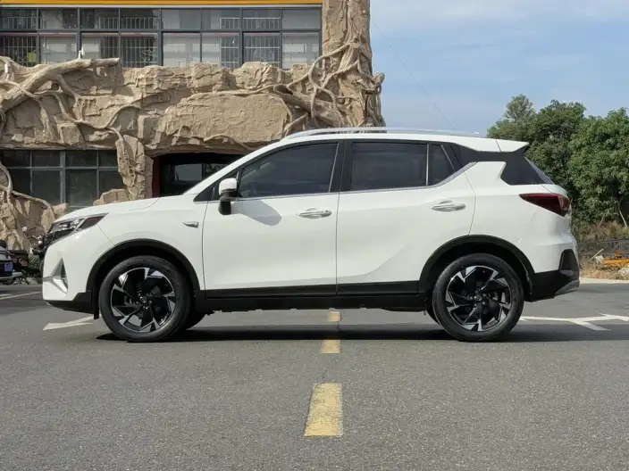 GAC Trumpchi GS3 2021 Model POWER 270T Automatic Jinxiang Edition – фото 3