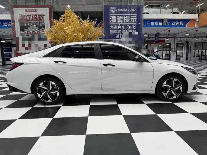 Hyundai Ioniq 2022 Model 1.5L CVT LUX Premium Edition – фото 8