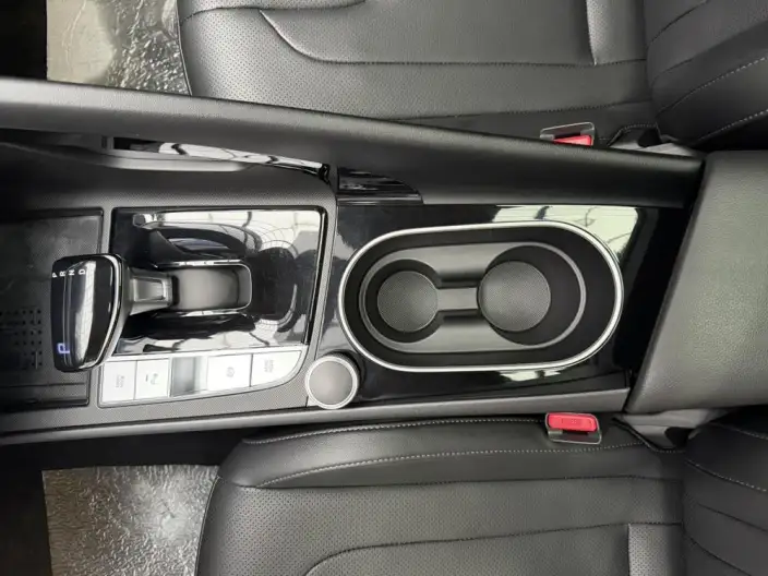 Hyundai Ioniq 2022 Model 1.5L CVT LUX Premium Edition – фото 9