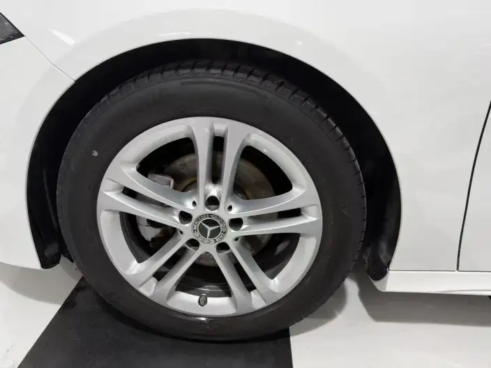 Mercedes-Benz A-class 2023 Model A 180 L – фото 10