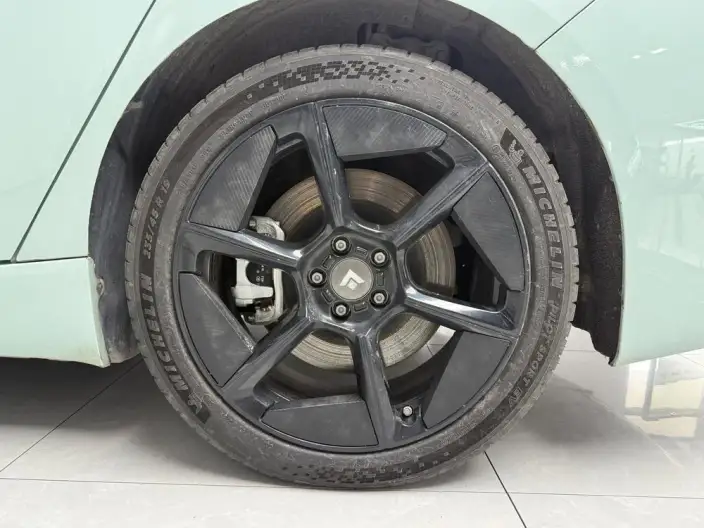 Hyper GT 2023 Model 710 Rear Drive Supercharged version Ternary lithium