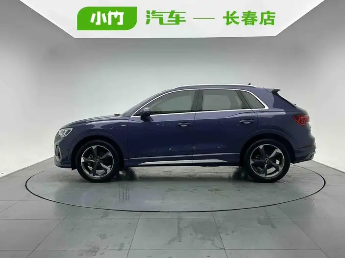 AUDI Q3 2022 Model 35 TFSI Fashion Dynamic Model – фото 3