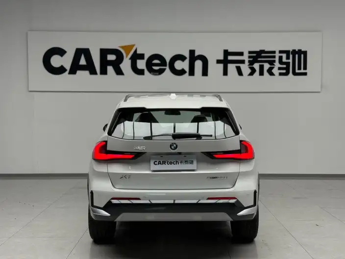 BMW X1 2026 Model sDrive25Li X Design Set – фото 4