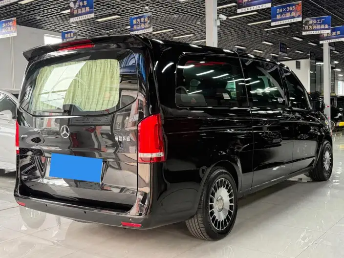 Viano 2021 Model 2.0T Elite Edition 7 seat – фото 4