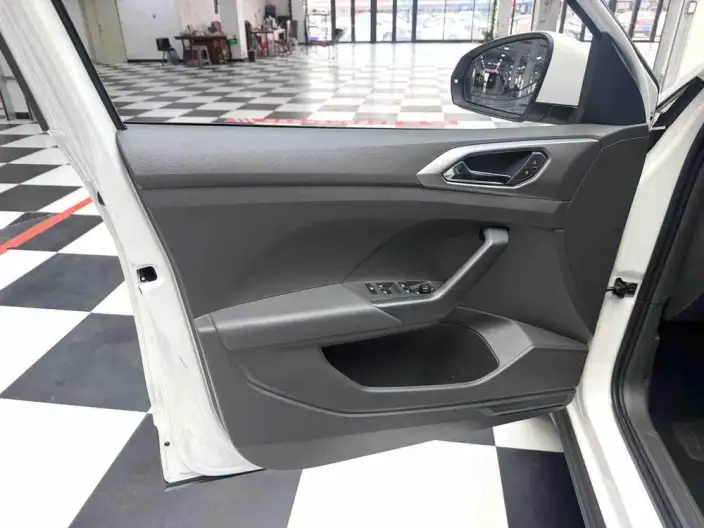Volkswagen T-Cross 2022 Model 280TSI DSG Comfort Edition – фото 8