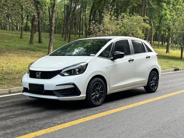 Honda Fit 2021 Model 1.5L CVT Tide Enjoy Edition – фото 1