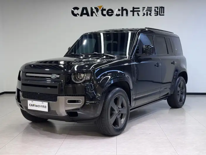 Land Rover Defender 2024 Model 110 3.0T P400 X-Dynamic HSE – фото 1