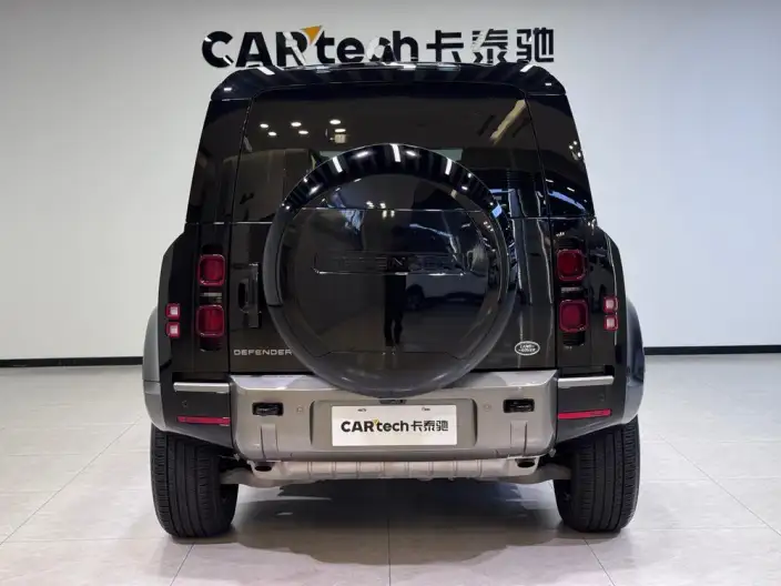 Land Rover Defender 2024 Model 110 3.0T P400 X-Dynamic HSE – фото 6