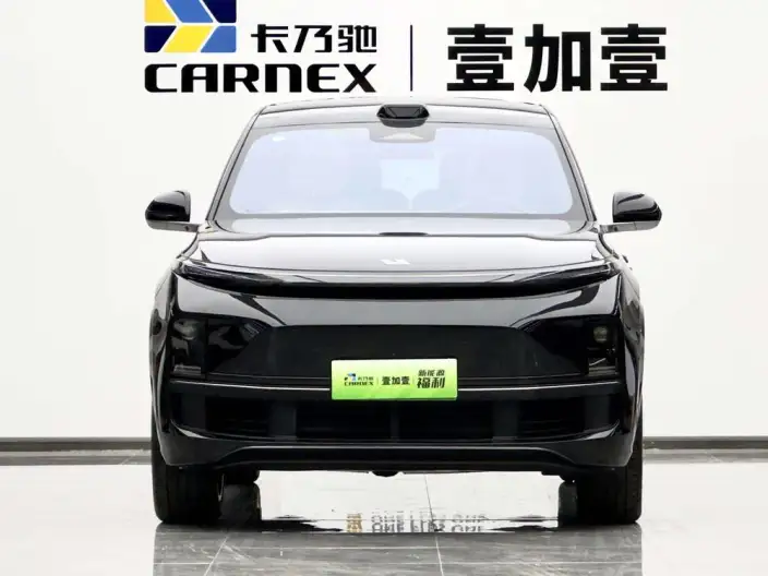 Li Auto L9 2022 Model Max Edition – фото 2