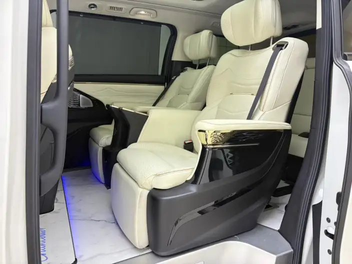 GAC Trumpchi E9 PHEV 2023 Model 2.0TM MAX – фото 10