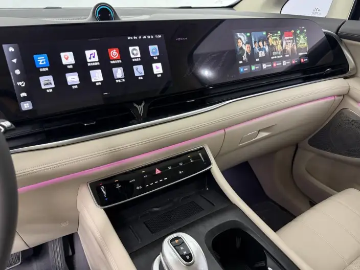 VOYAH Dreamer PHEV 2024 Model Ultra-long Endurance Premium Edition – фото 8