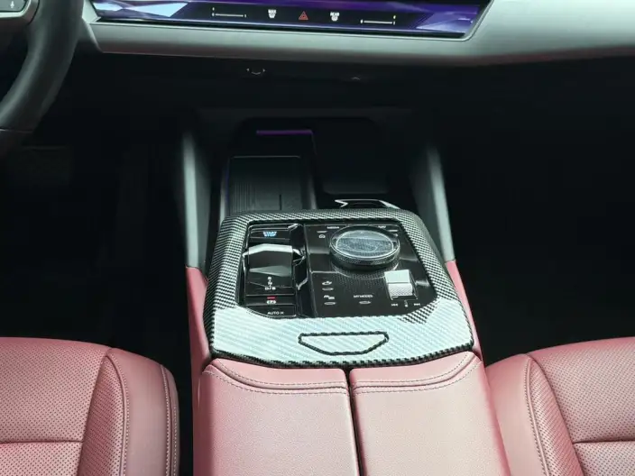 BMW i5 2025 Model eDrive40L M Sports Set – фото 9