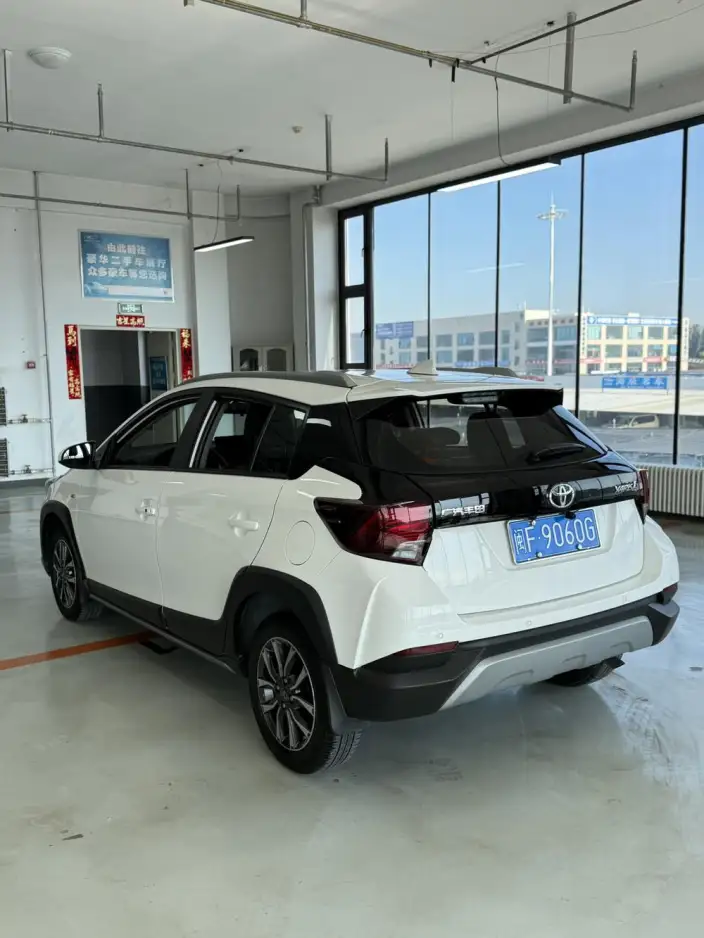 Toyota YARIS L Vios 2022 Model Zhixuan X 1.5L CVT Luxury PLUS Edition – фото 9