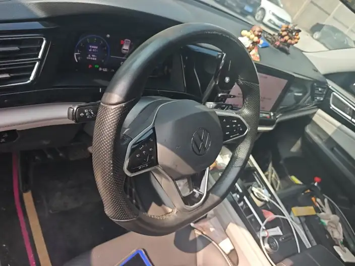 Volkswagen Teramont 2023 Model 380TSI 4WD Respect Deluxe Edition – фото 7