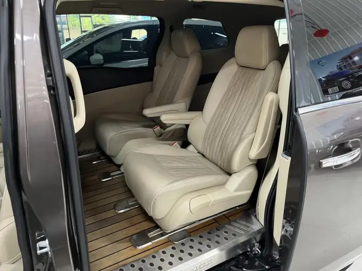 Buick GL8 2023 Model Business class 2.0T Luxury Model – фото 9