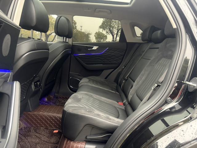 Hongqi HS5 2022 2.0T Smart Enjoy Link Flag Link 4WD – фото 13