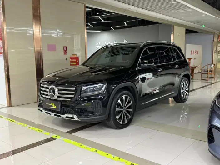 Mercedes-Benz GLB 2024 Model Facelift GLB 220 Fashion Model – фото 1