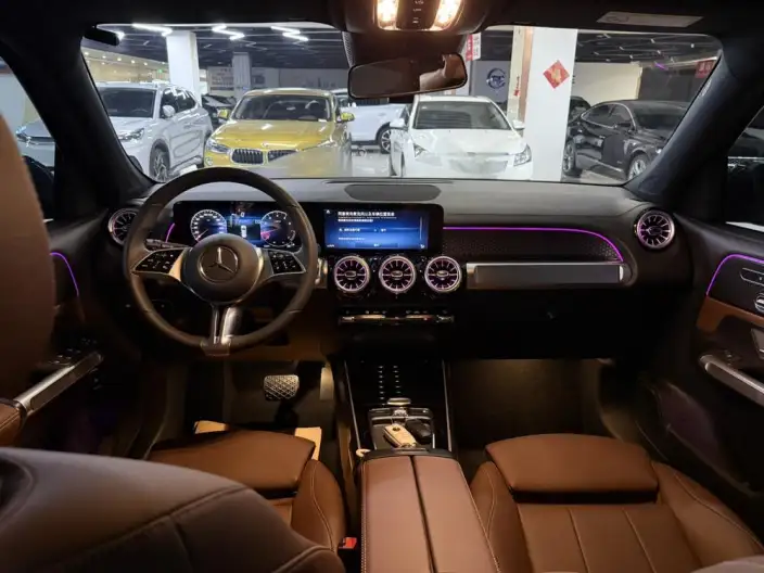 Mercedes-Benz GLB 2024 Model Facelift GLB 220 Fashion Model – фото 8