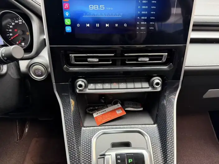Haval M6 2021 Model PLUS 1.5T DCT Luxury Smart Connect Model – фото 8