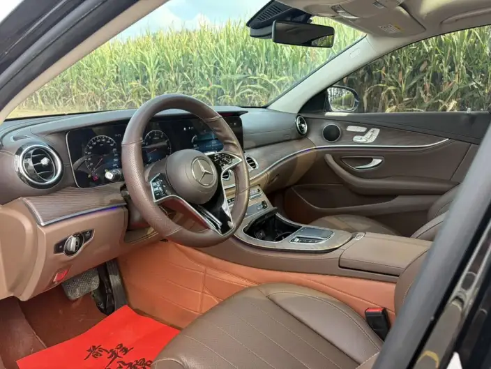 Mercedes-Benz E-Class 2021 Model E 300 L Fashion Model sedan – фото 8