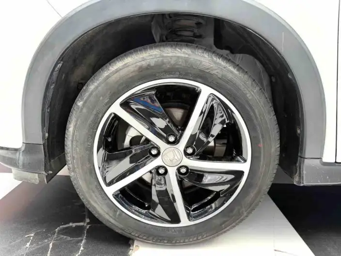 Honda Vezel 2022 Model 1.5L CVT Elite Smart Edition – фото 7