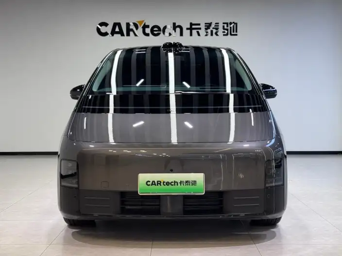 Li Auto MEGA 2024 Model Ultra Edition – фото 2