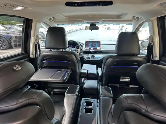 Honda Elysion 2022 Model 2.0L Hybrid Deluxe Edition – фото 9