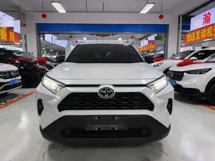 Toyota RAV4 2021 Model 2.0L CVT 2WD Urban Edition – фото 2