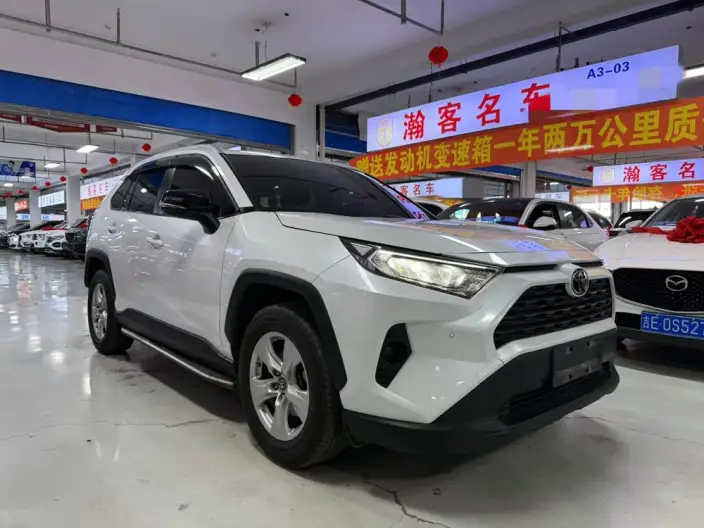Toyota RAV4 2021 Model 2.0L CVT 2WD Urban Edition – фото 3