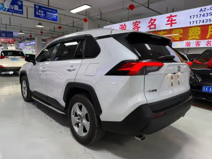 Toyota RAV4 2021 Model 2.0L CVT 2WD Urban Edition – фото 4