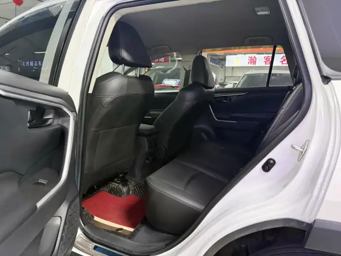 Toyota RAV4 2021 Model 2.0L CVT 2WD Urban Edition – фото 9